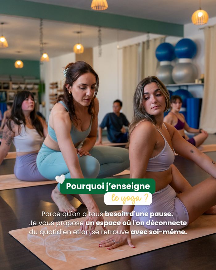Pourquoi Camille enseigne le yoga