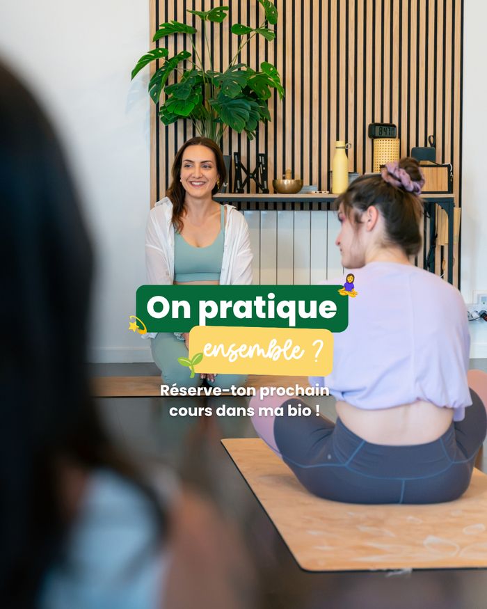 Réserver son prochain cours de yoga avec Camille